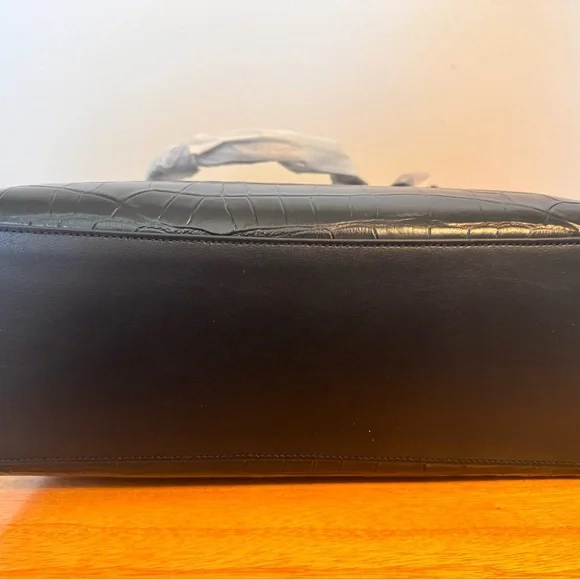 NWT Coach Mollie Tote Croco Black Women's Bag - Picture 5 of 10
